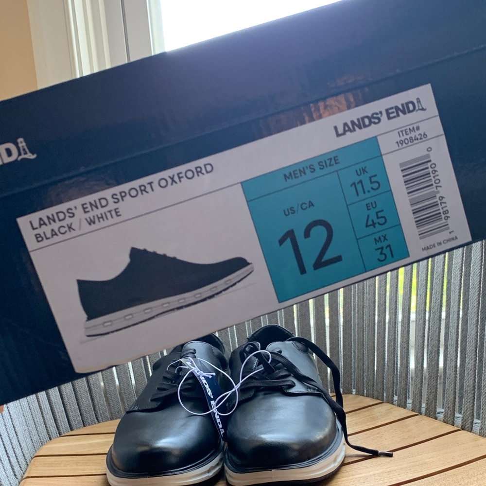 Lands End Sport Oxford. Black and white.